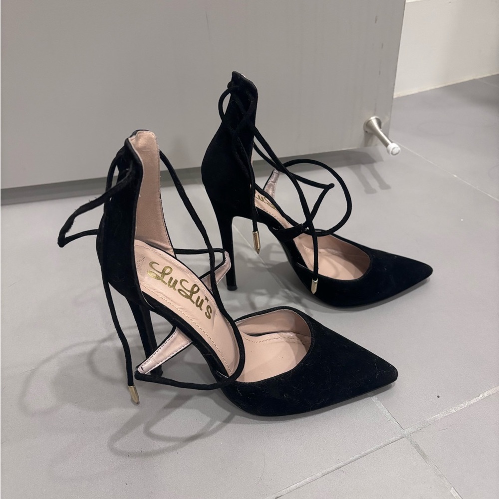 Lulu's Elegant Black Lace-Up Heels